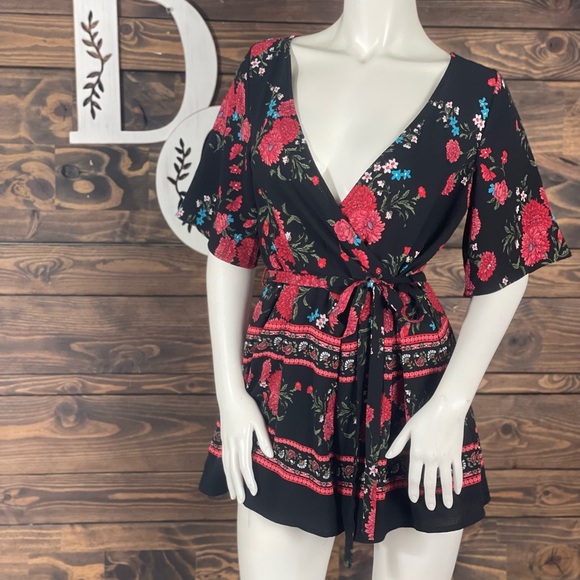 Miami Floral Paisley Romper Faux Wrap‎ Flowy Stripe Boho Open Strappy Back - Picture 1 of 7